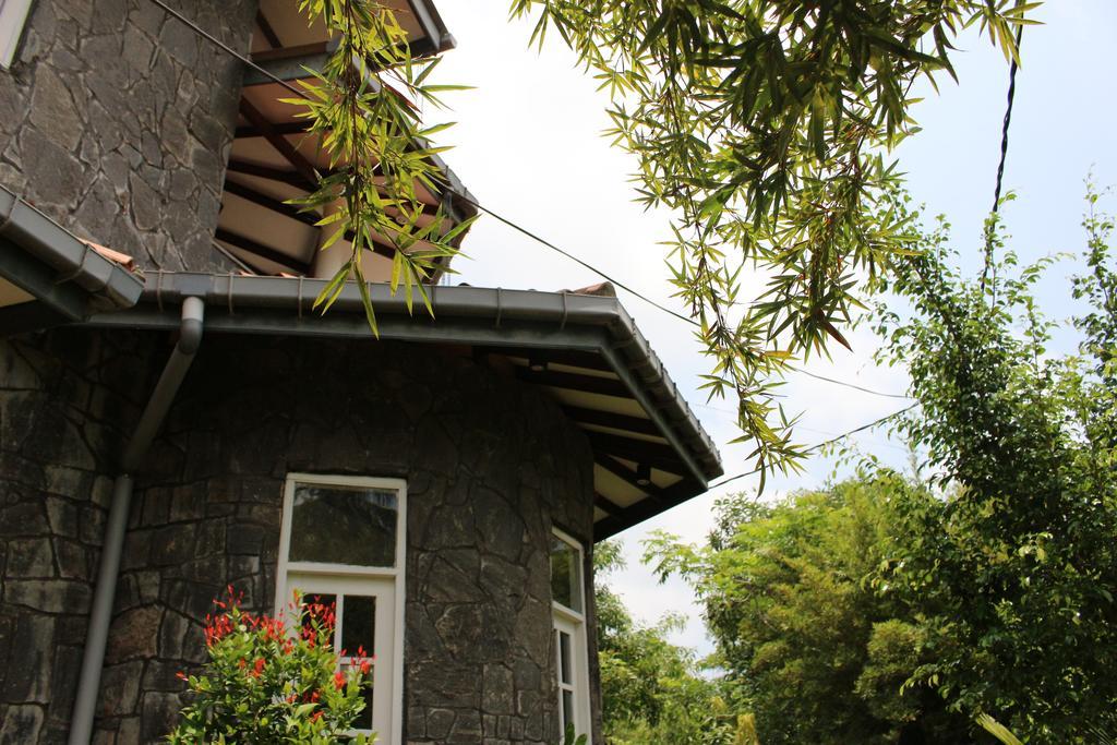 Apartamento The Rock House Katunayaka Exterior foto