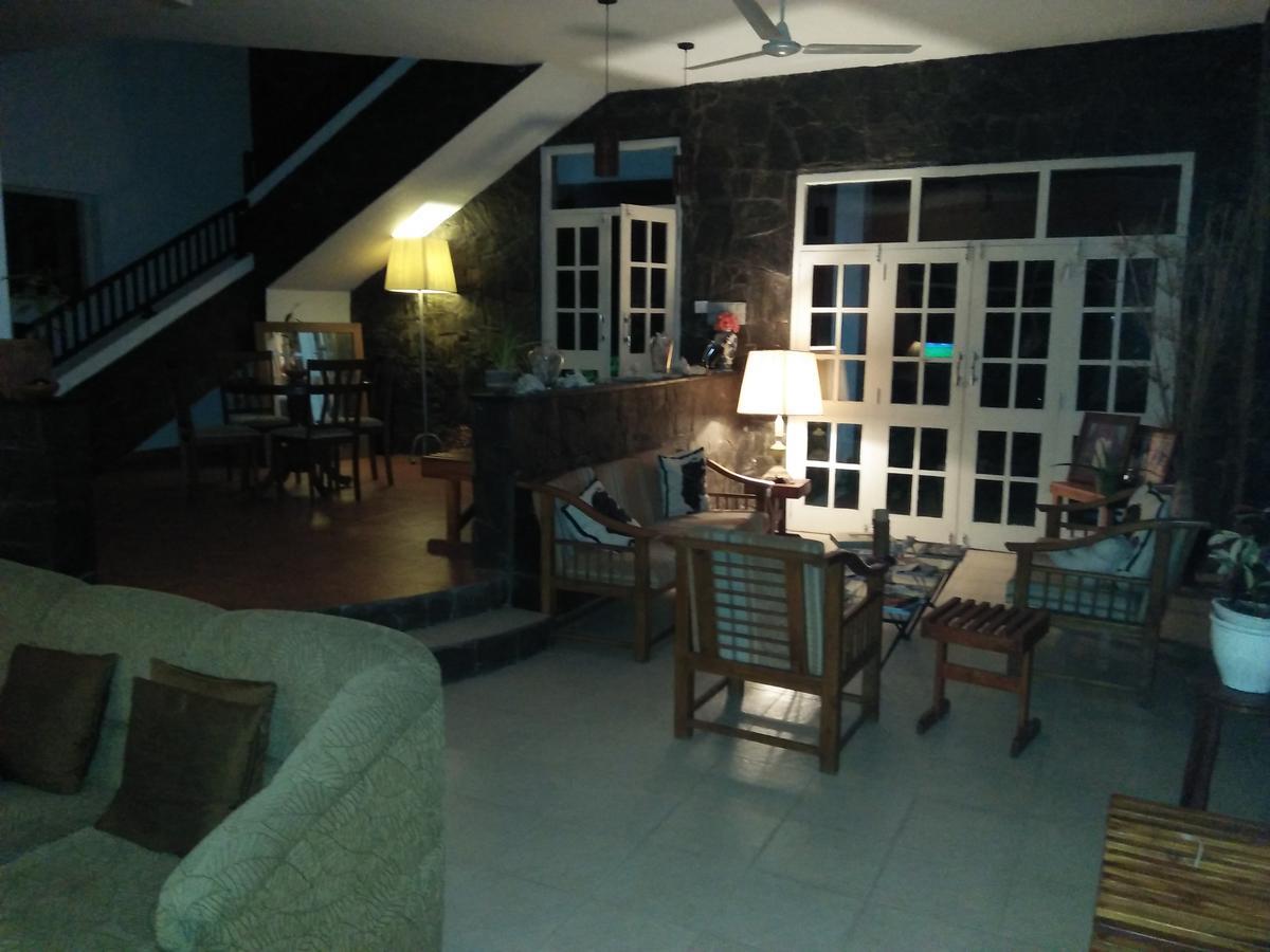 Apartamento The Rock House Katunayaka Exterior foto